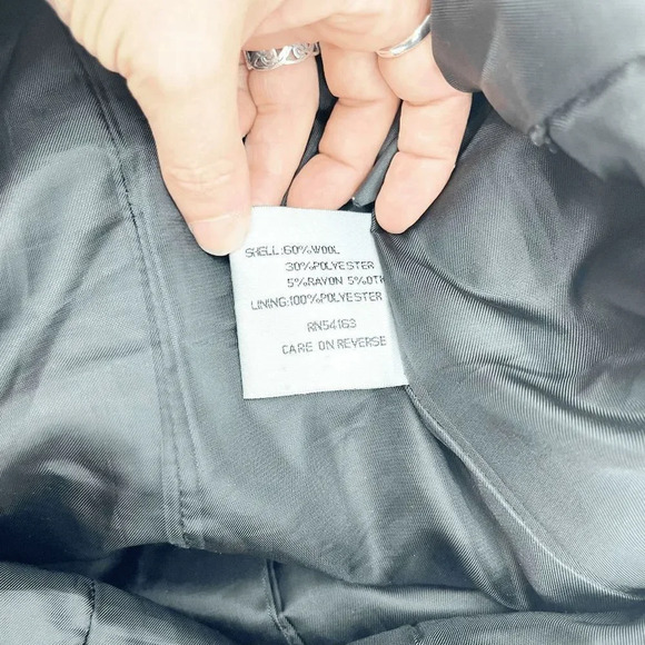 Kenneth Cole Trench Coat Women's Size 4 Black 4 Utility Pockets Mid Length Wool - Picture 5 of 5